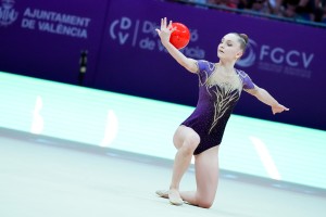 aa q neumann julia aut ph simone ferraro sfa09084 copia